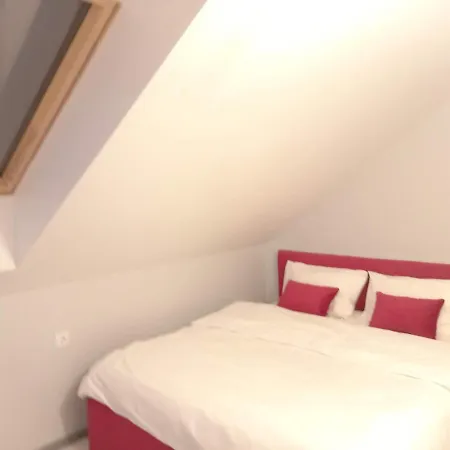 Vip 39 Kn Olgy St Apartment *