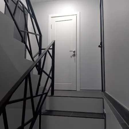 Apartment Vip 39 Kn Olgy St *